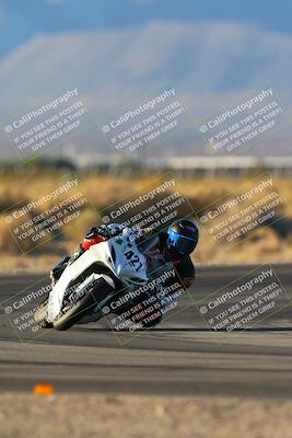 media/Dec-07-2024-CVMA (Sat) [[21c5f1ef85]]/Race 12-Supersport Middleweight/